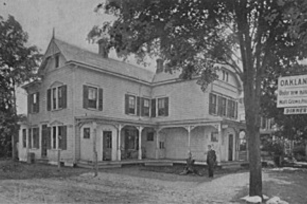 Before there was a Garden State Dairy Store and it's replacement, Krauszers, there was the Oakland Inn pictured here prior to 1920. Located at the corner of Ramapo Valley Road and Yawpo Avenue, the Oakland Inn catered to thousands of summer visitors, with rooms to rent and complete dinners for the princely sum of 75 cents.